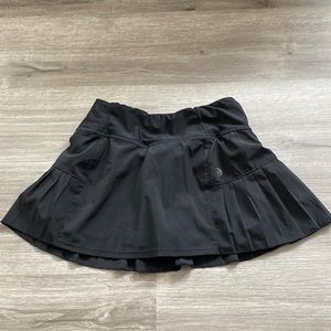 black tennis/golf skirt size xs